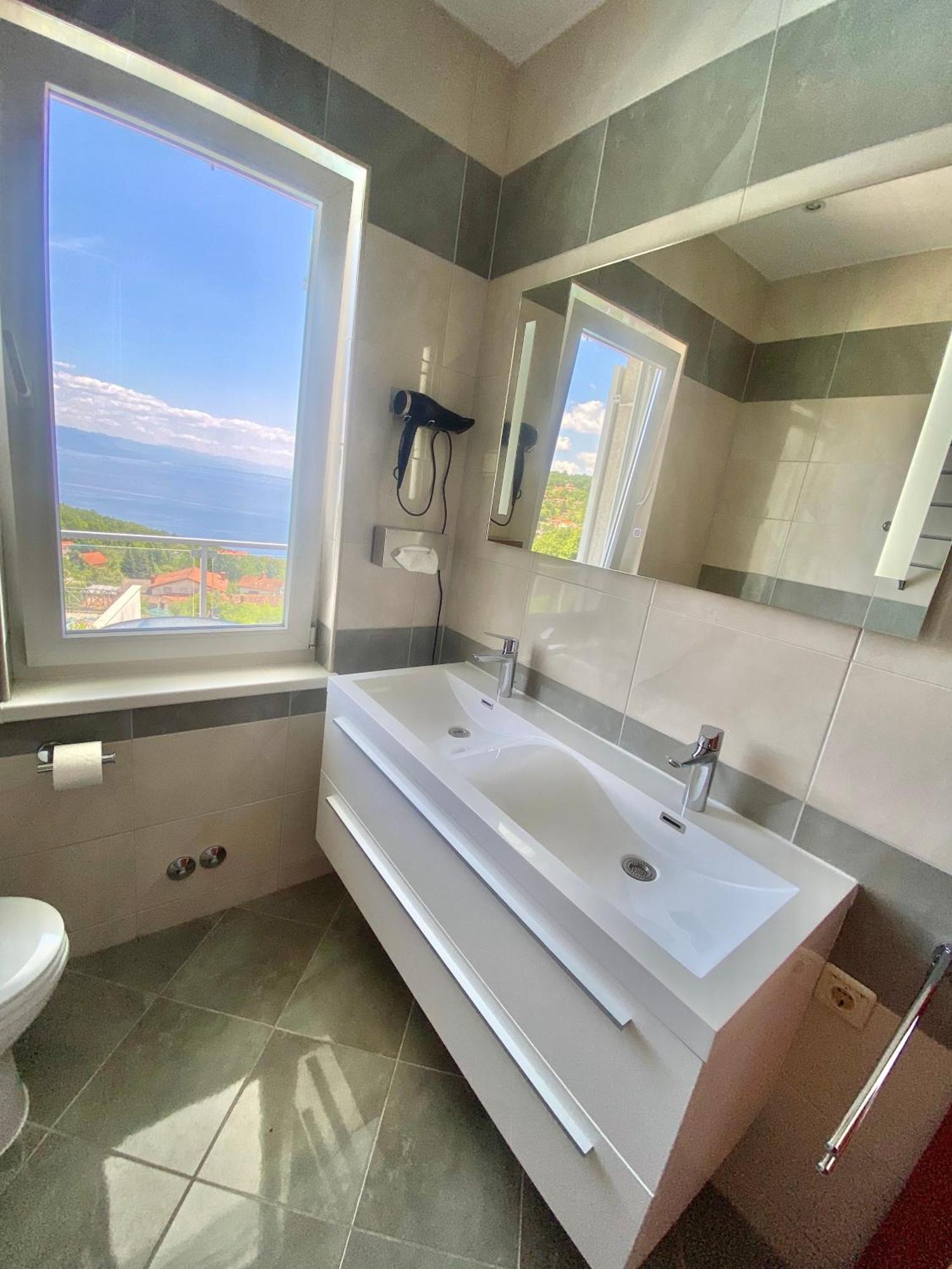 Luxury Villa Eternity - Marvelous Sea View - Box Spring Beds - Opatija-Poljane Exterior foto